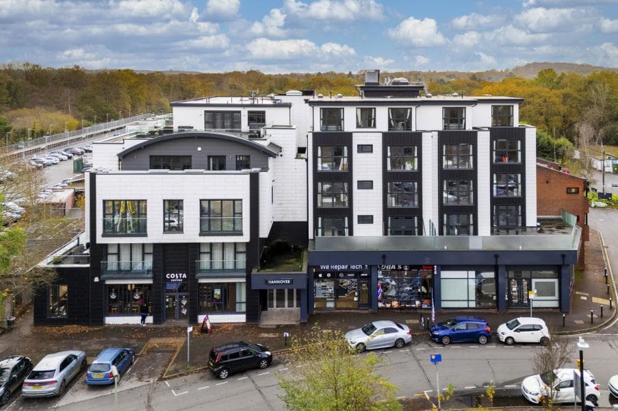1 Station Parade, Virginia Water, Surrey, GU25 4AA