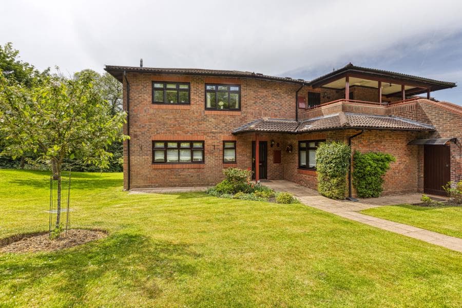 Callow Hill, Virginia Water, Surrey, GU25 4LT