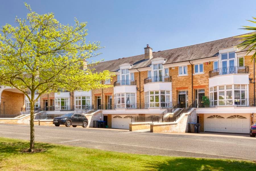 St. Davids Drive, Englefield Green, Surrey, TW20 0BA