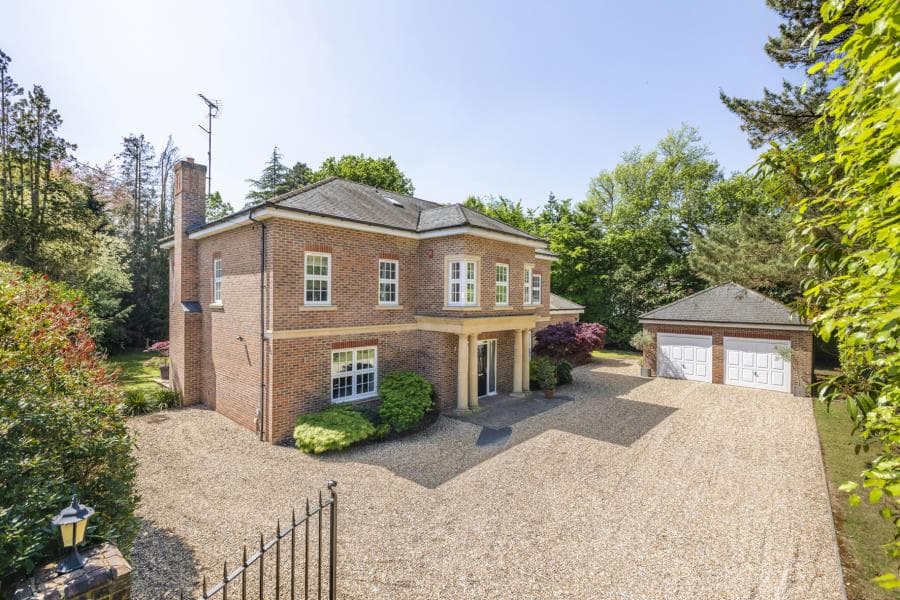 Virginia Drive, Wentworth Estate, Surrey, GU25 4RX