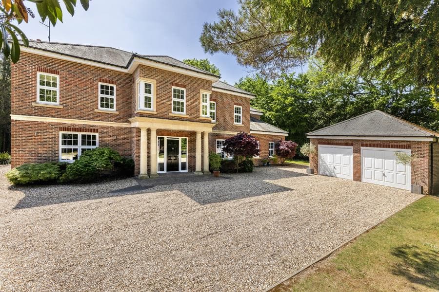 Virginia Drive, Wentworth Estate, Surrey, GU25 4RX
