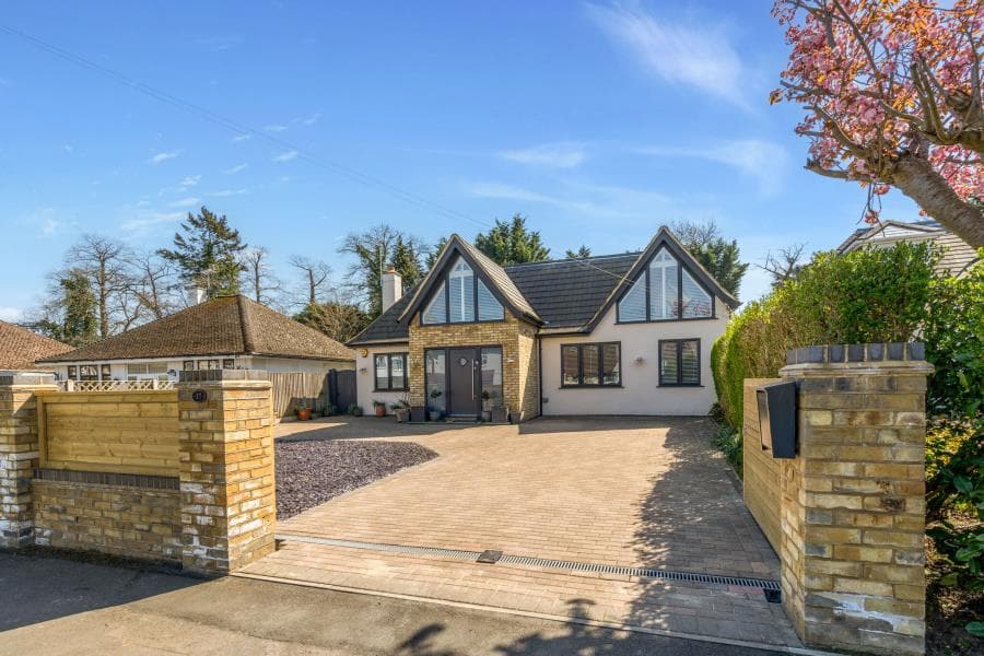 Trumpsgreen Avenue, Virginia Water, Surrey, GU25 4EP